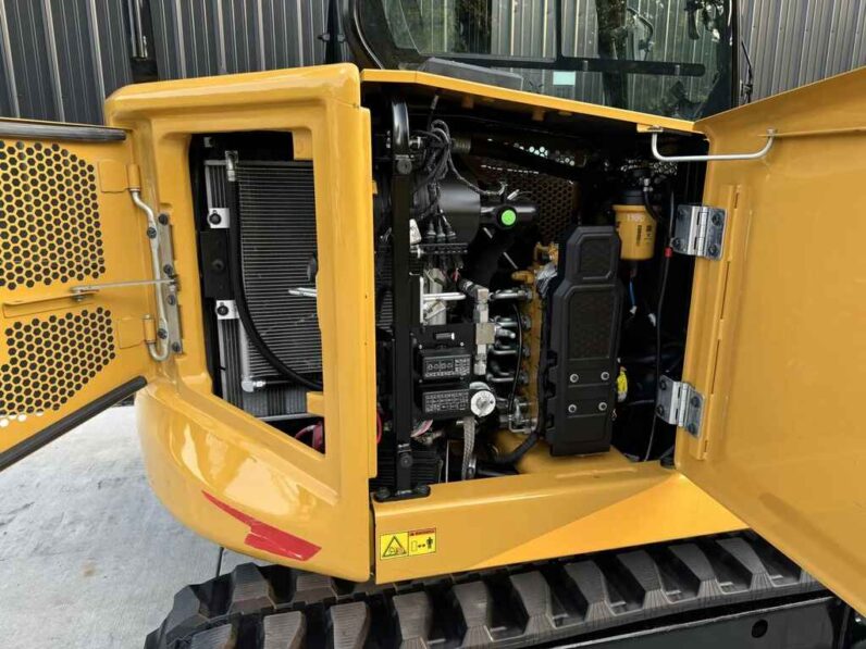 
								2021 Caterpillar 306 CR full									