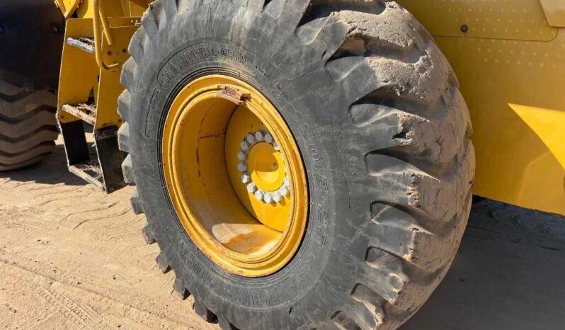 
								2016 Caterpillar 930M full									