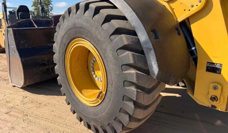 
								2016 Caterpillar 930M full									