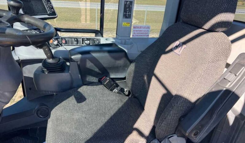 
								2016 Caterpillar 930M full									