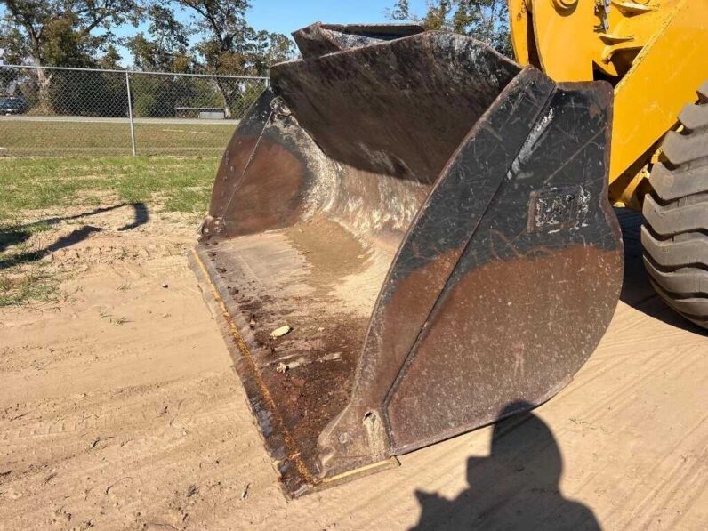 
								2016 Caterpillar 930M full									