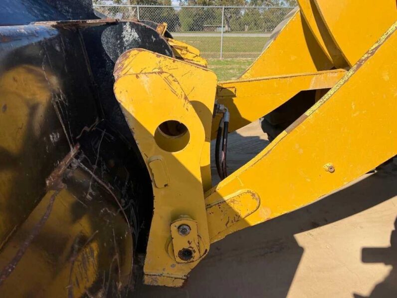 
								2016 Caterpillar 930M full									