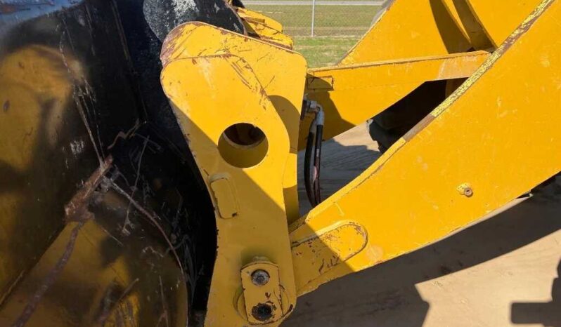 
								2016 Caterpillar 930M full									