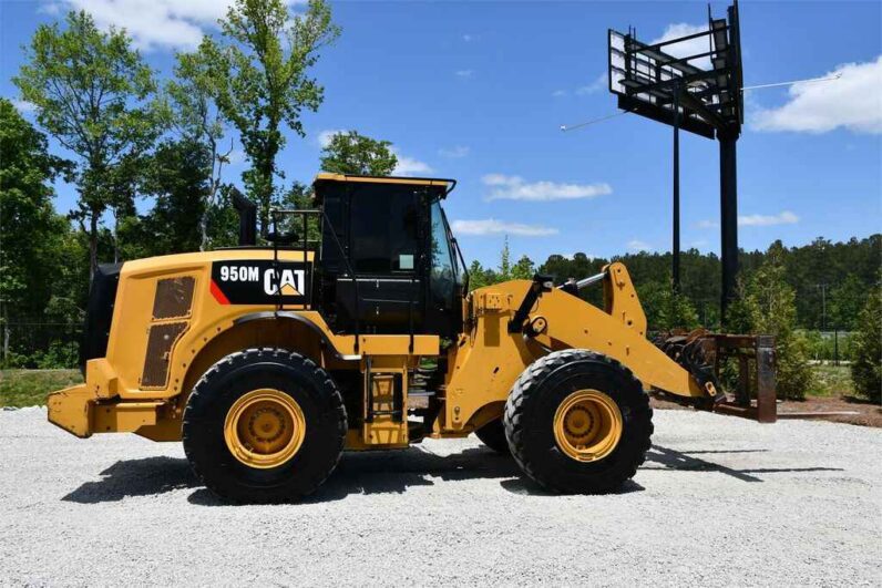 
								2017 Caterpillar 950M full									