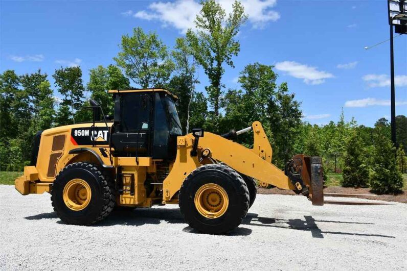 
								2017 Caterpillar 950M full									