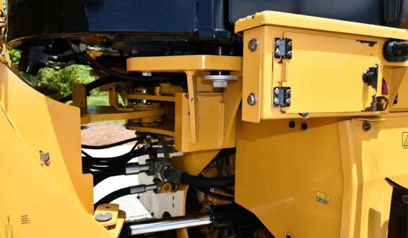 
								2017 Caterpillar 950M full									