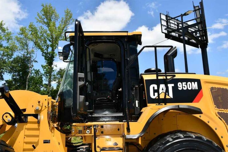 
								2017 Caterpillar 950M full									