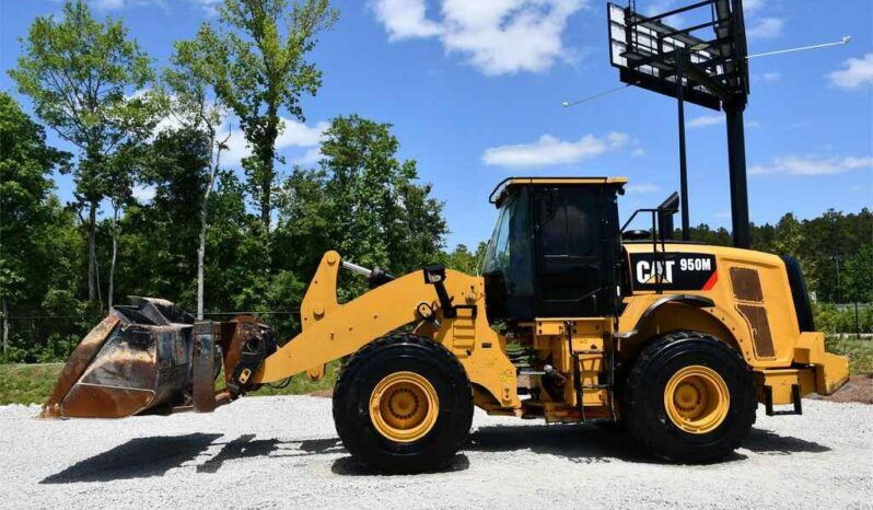 
								2017 Caterpillar 950M full									