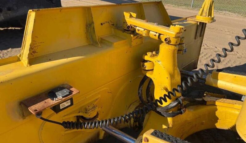 
								2017 Komatsu D39PX-24 full									