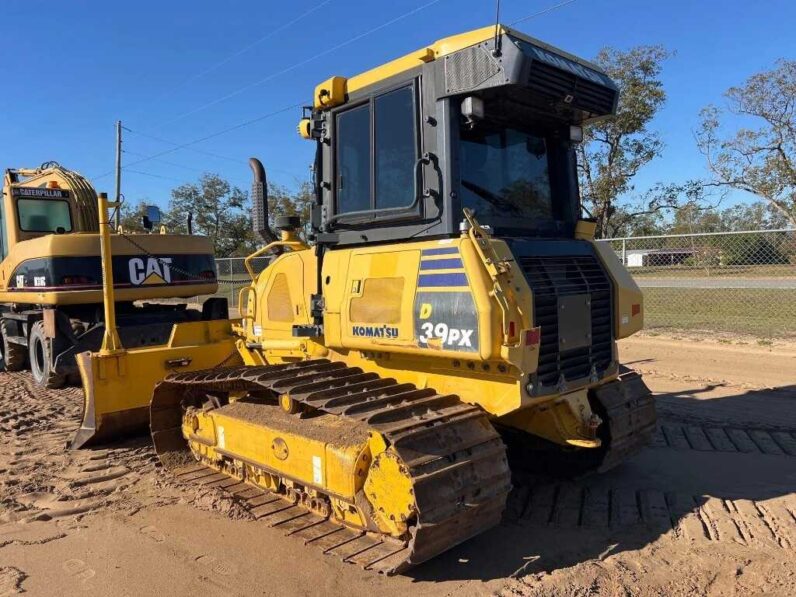 
								2017 Komatsu D39PX-24 full									