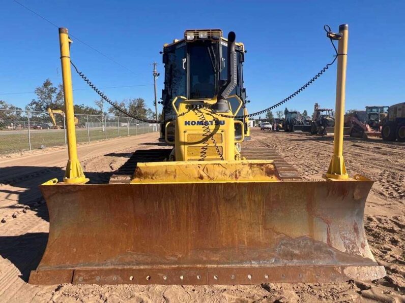 
								2017 Komatsu D39PX-24 full									