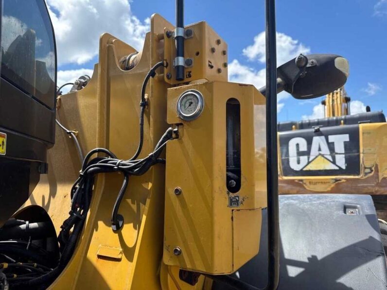 
								2018 Caterpillar 930M full									