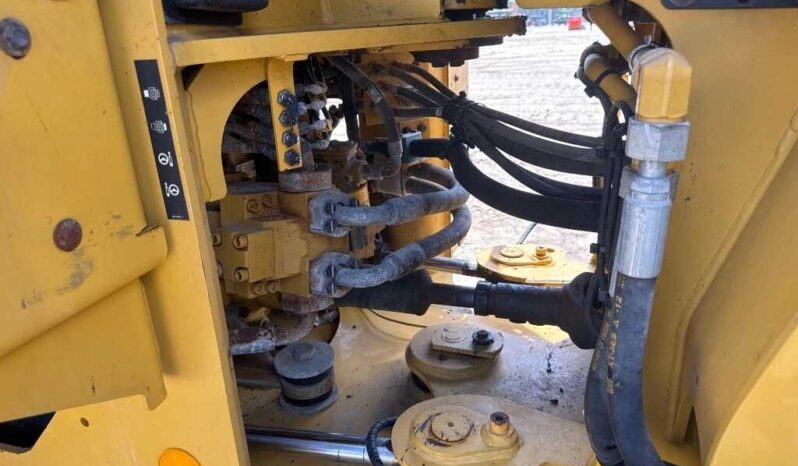 
								2018 Caterpillar 930M full									