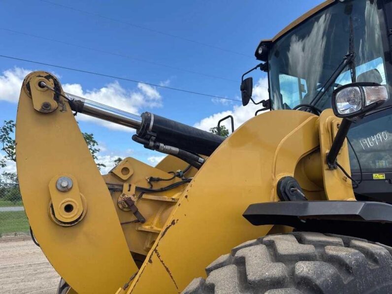 
								2018 Caterpillar 930M full									