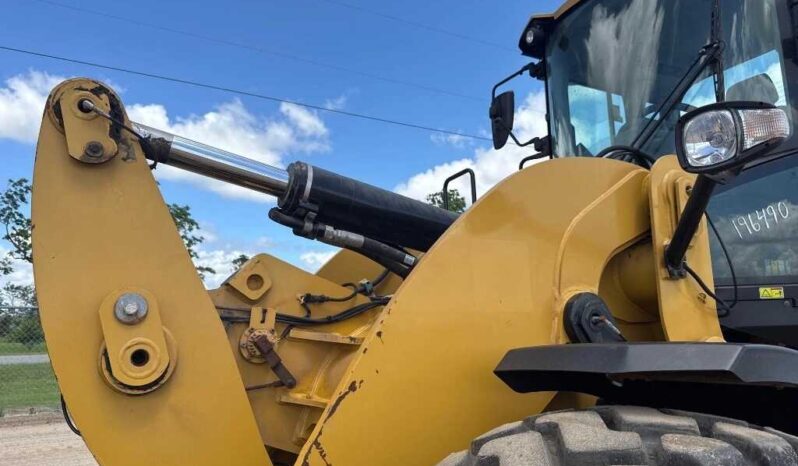 
								2018 Caterpillar 930M full									