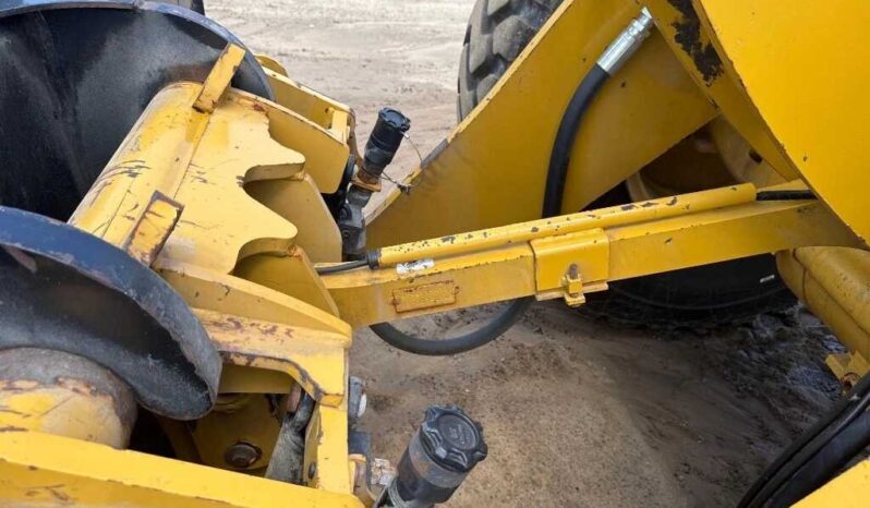 
								2018 Caterpillar 930M full									