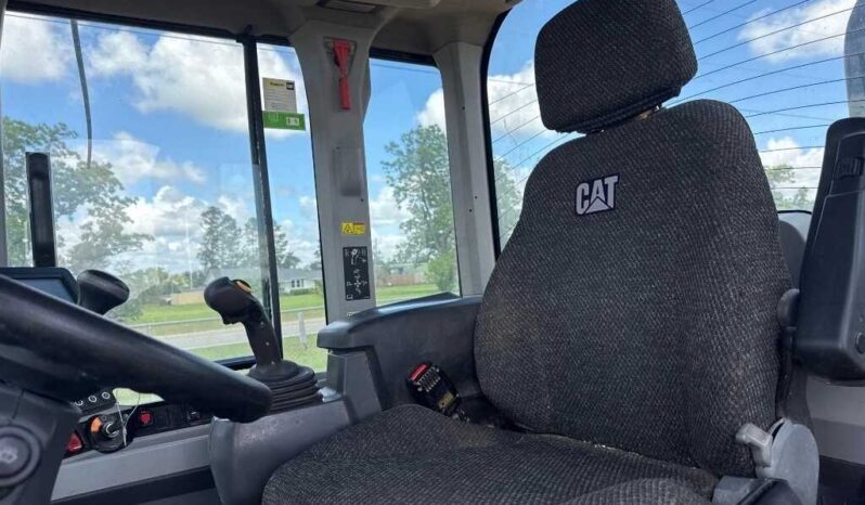 
								2018 Caterpillar 930M full									