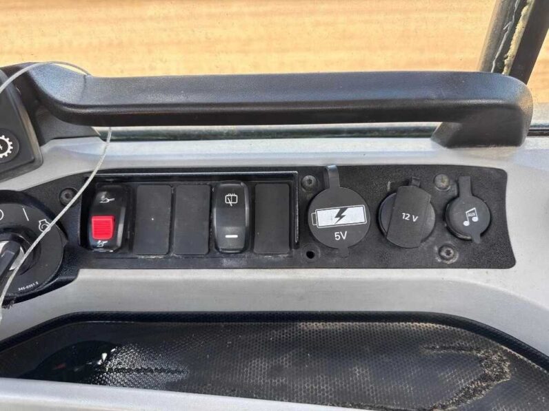 
								2018 Caterpillar 930M full									