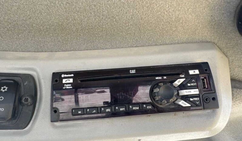 
								2018 Caterpillar 930M full									