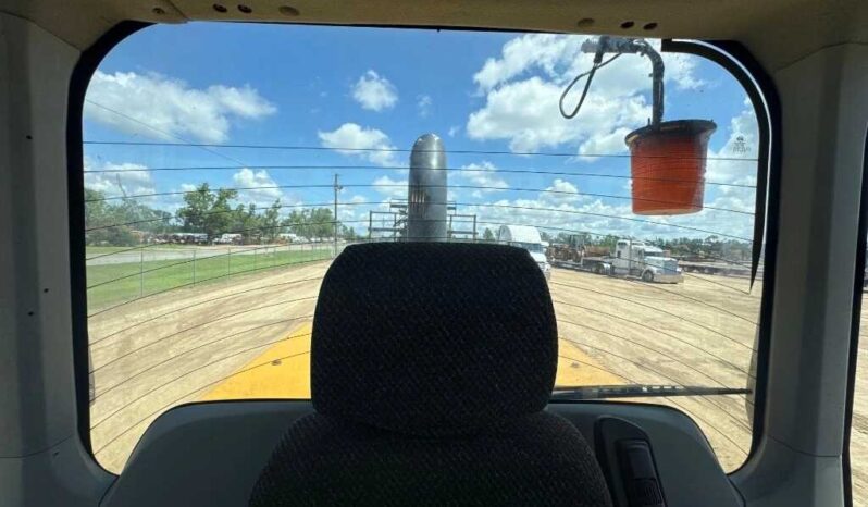 
								2018 Caterpillar 930M full									