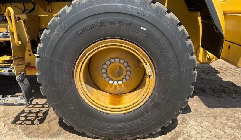 
								2018 Caterpillar 930M full									