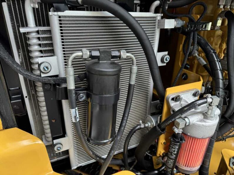 
								2019 Caterpillar 304E2 CR full									