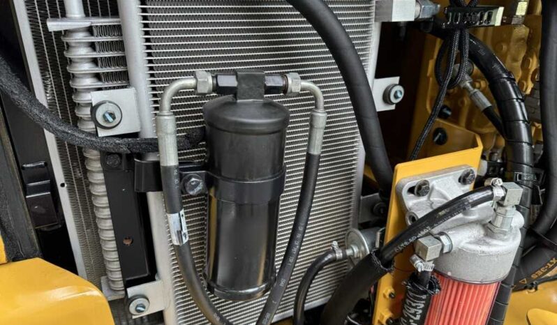 
								2019 Caterpillar 304E2 CR full									