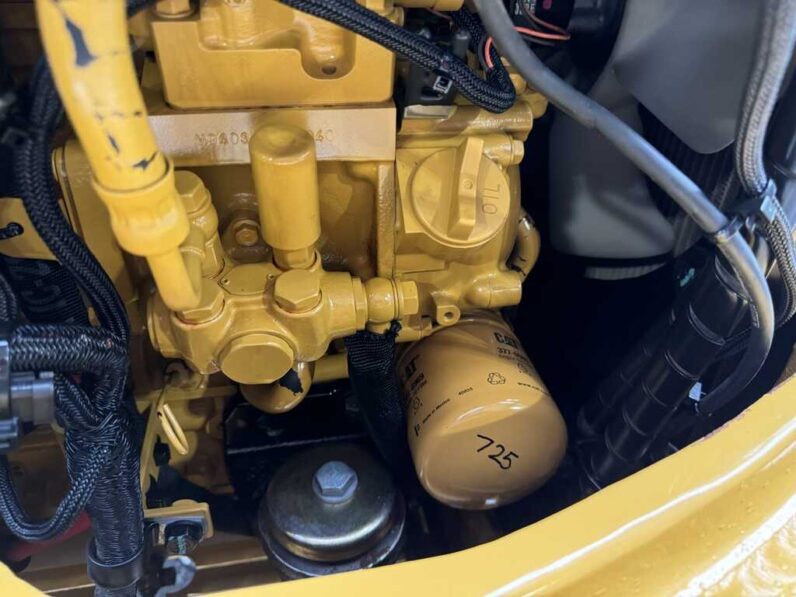 
								2019 Caterpillar 304E2 CR full									
