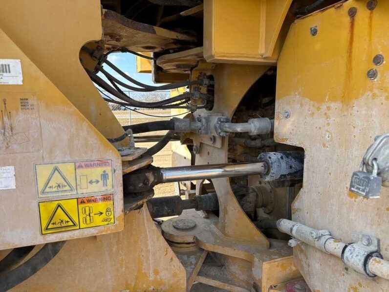 
								2019 Caterpillar 972M full									
