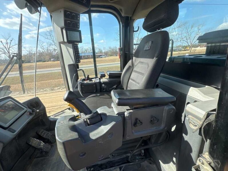 
								2019 Caterpillar 972M full									