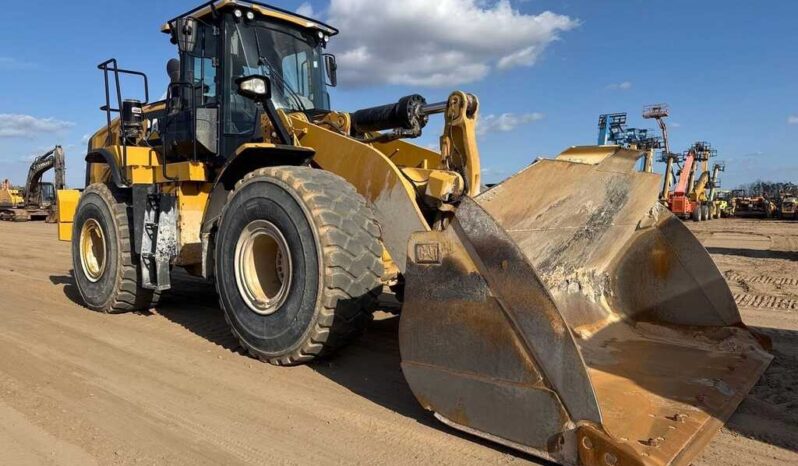 
								2019 Caterpillar 972M full									