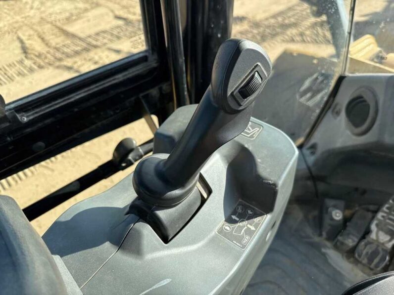 
								2019 Caterpillar 972M full									