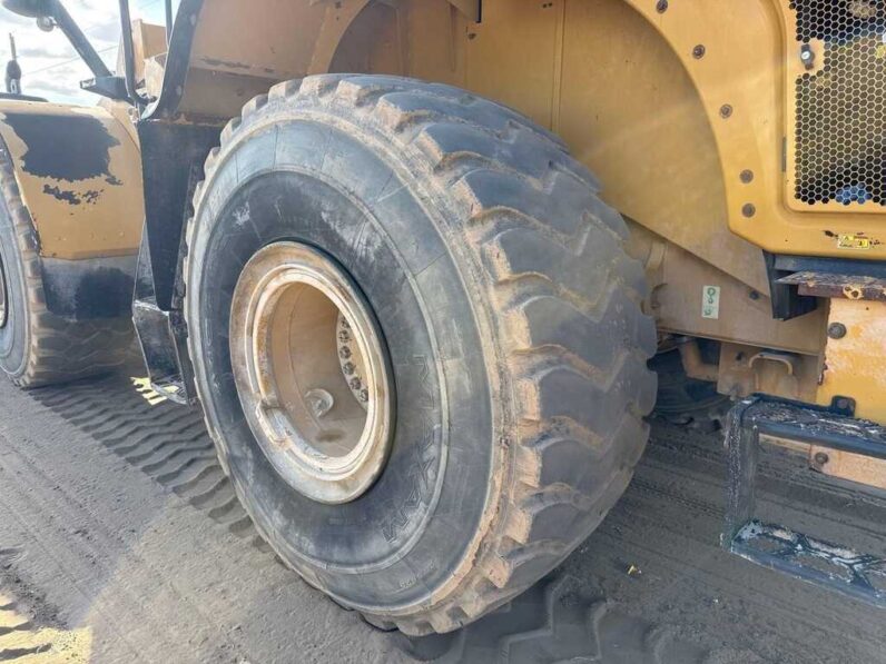 
								2019 Caterpillar 972M full									