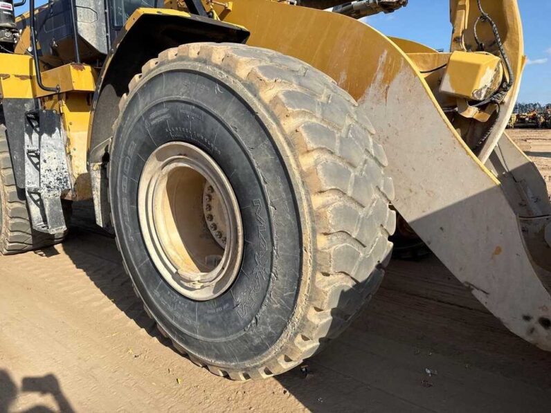 
								2019 Caterpillar 972M full									