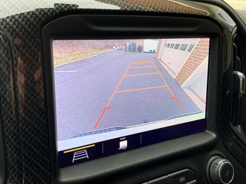 
								2019 Chevrolet Silverado 1500 RST full									