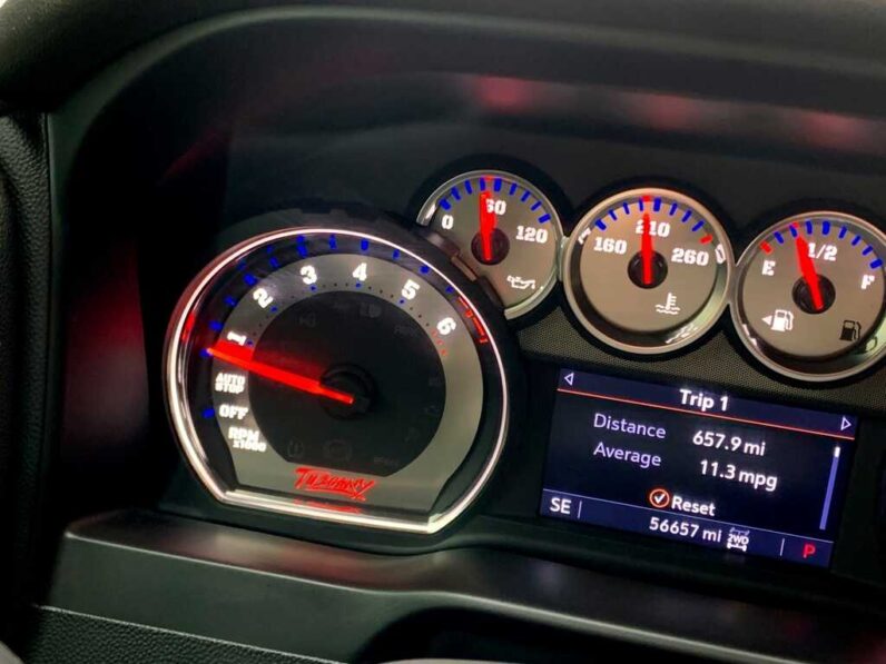 
								2019 Chevrolet Silverado 1500 RST full									