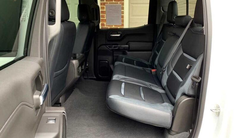 
								2019 Chevrolet Silverado 1500 RST full									