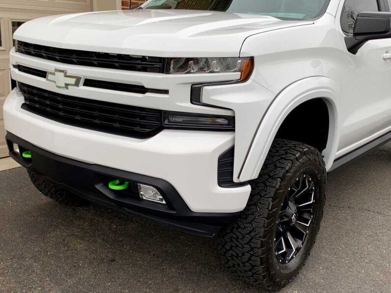 
								2019 Chevrolet Silverado 1500 RST full									