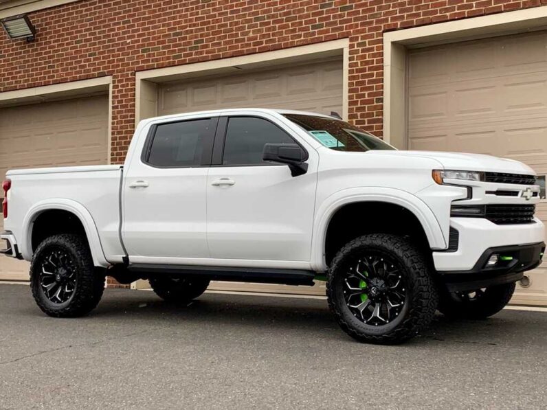 
								2019 Chevrolet Silverado 1500 RST full									