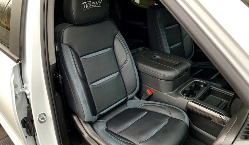 
								2019 Chevrolet Silverado 1500 RST full									