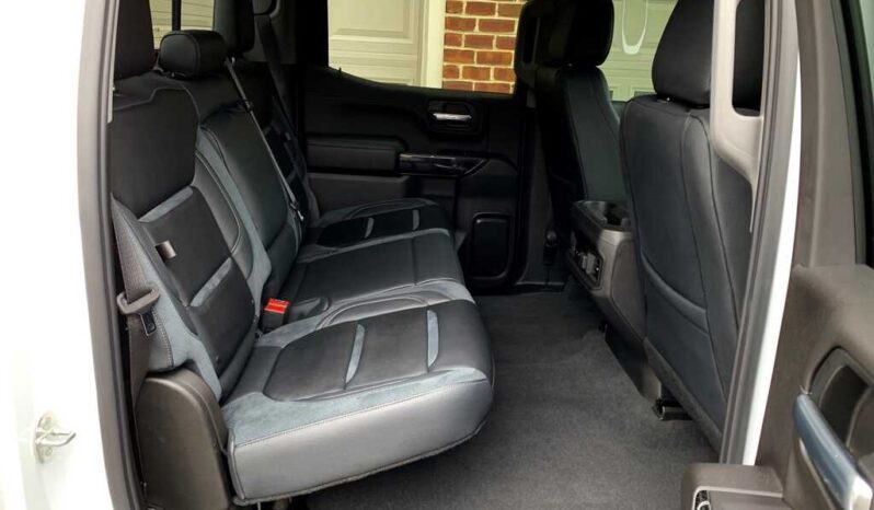 
								2019 Chevrolet Silverado 1500 RST full									