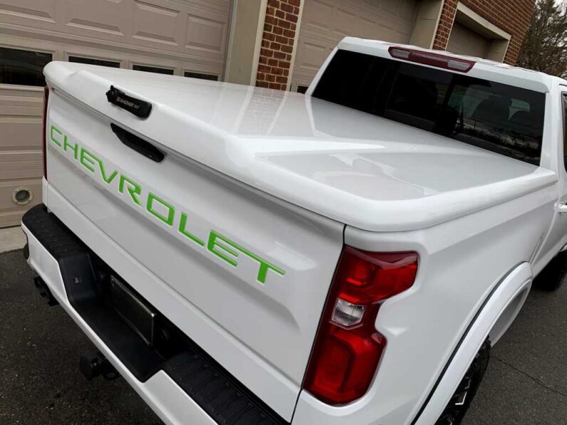 
								2019 Chevrolet Silverado 1500 RST full									