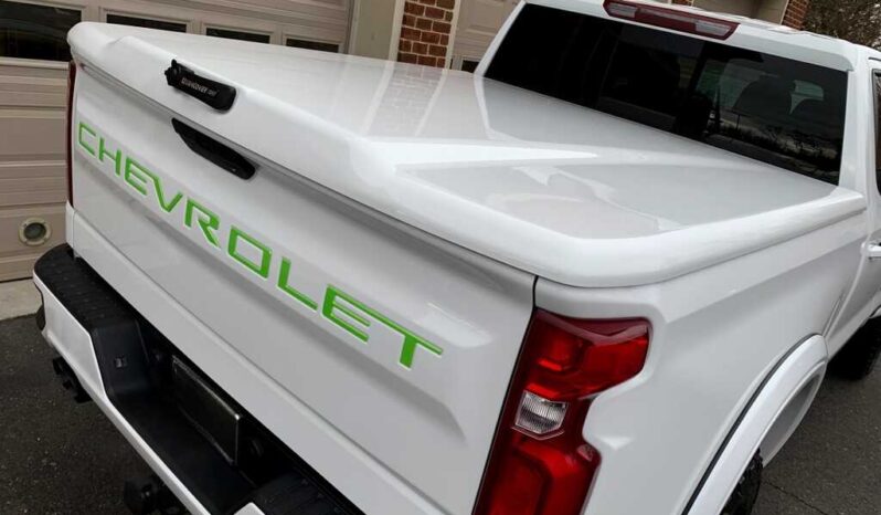 
								2019 Chevrolet Silverado 1500 RST full									