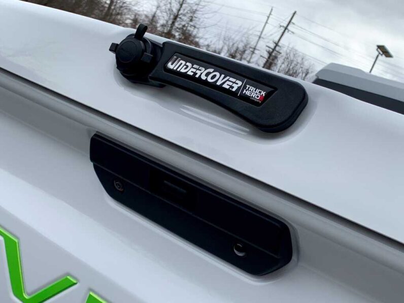 
								2019 Chevrolet Silverado 1500 RST full									