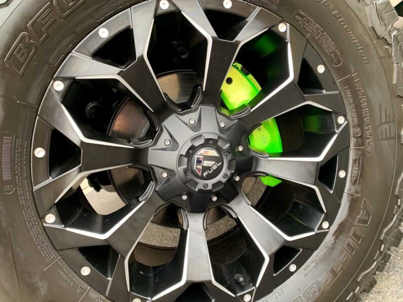 
								2019 Chevrolet Silverado 1500 RST full									