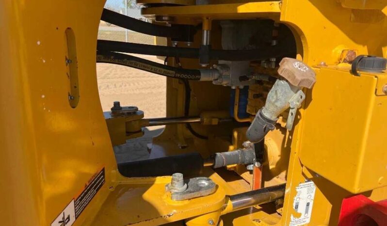 
								2019 John Deere 544L full									