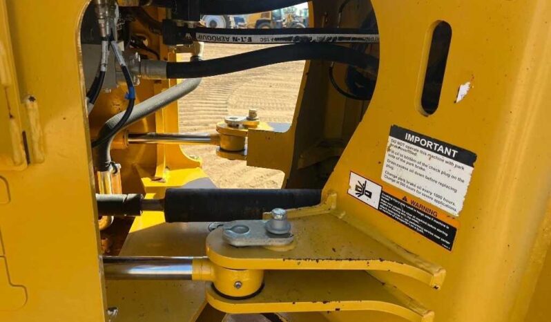 
								2019 John Deere 544L full									