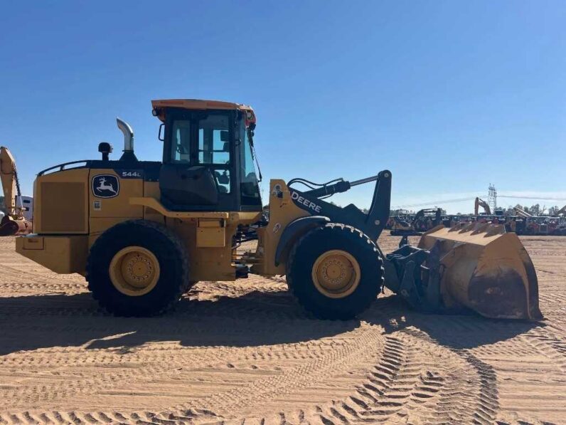 
								2019 John Deere 544L full									