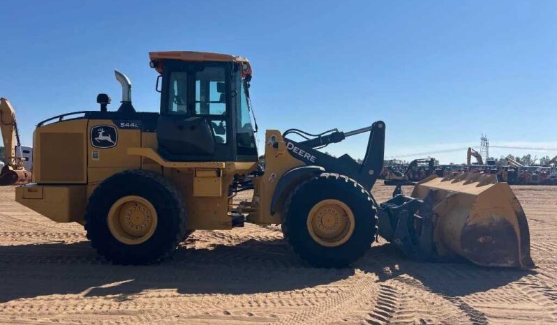 
								2019 John Deere 544L full									