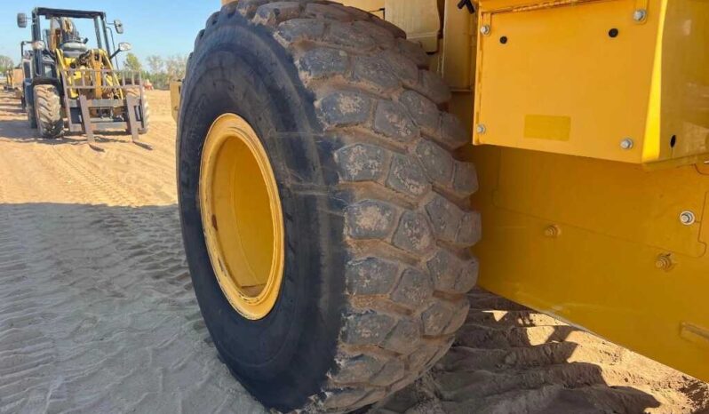 
								2019 John Deere 544L full									